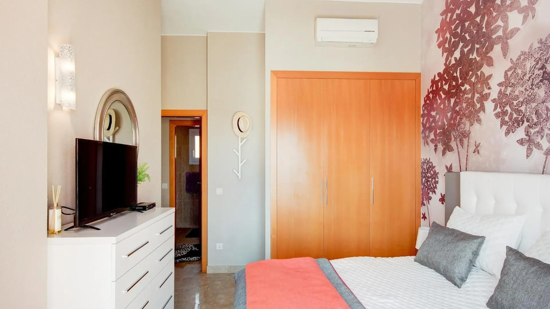 Duplex Apartment In Palau-Saverdera 0*, Palau Saverdera Spagna