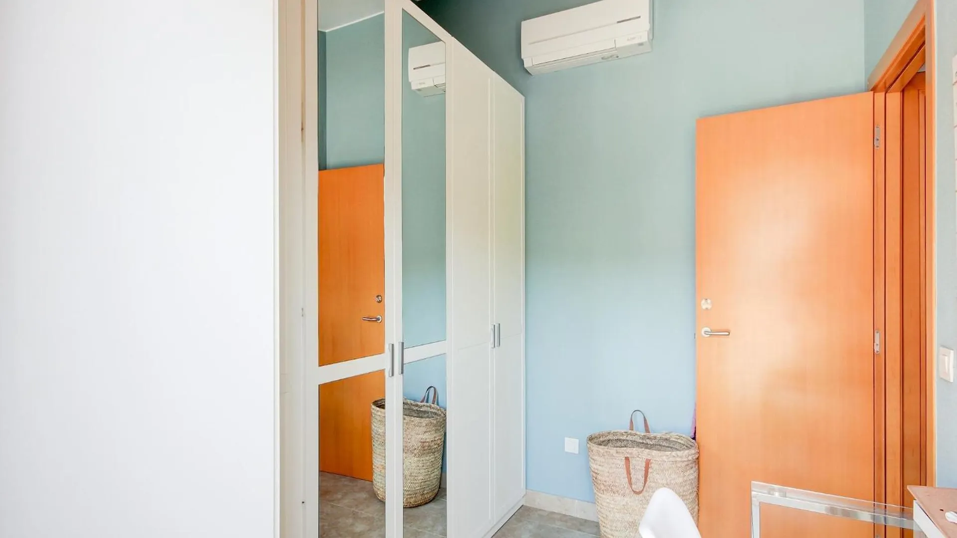 Duplex Apartment In Palau-Saverdera 0*, Palau Saverdera Spagna
